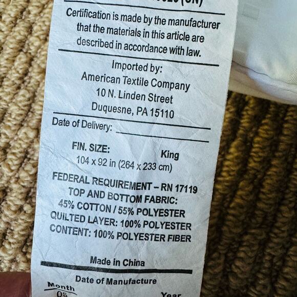 American Textile Company Alternative Down White KIng Size Bed Cotton Comforter - Picture 5 of 7